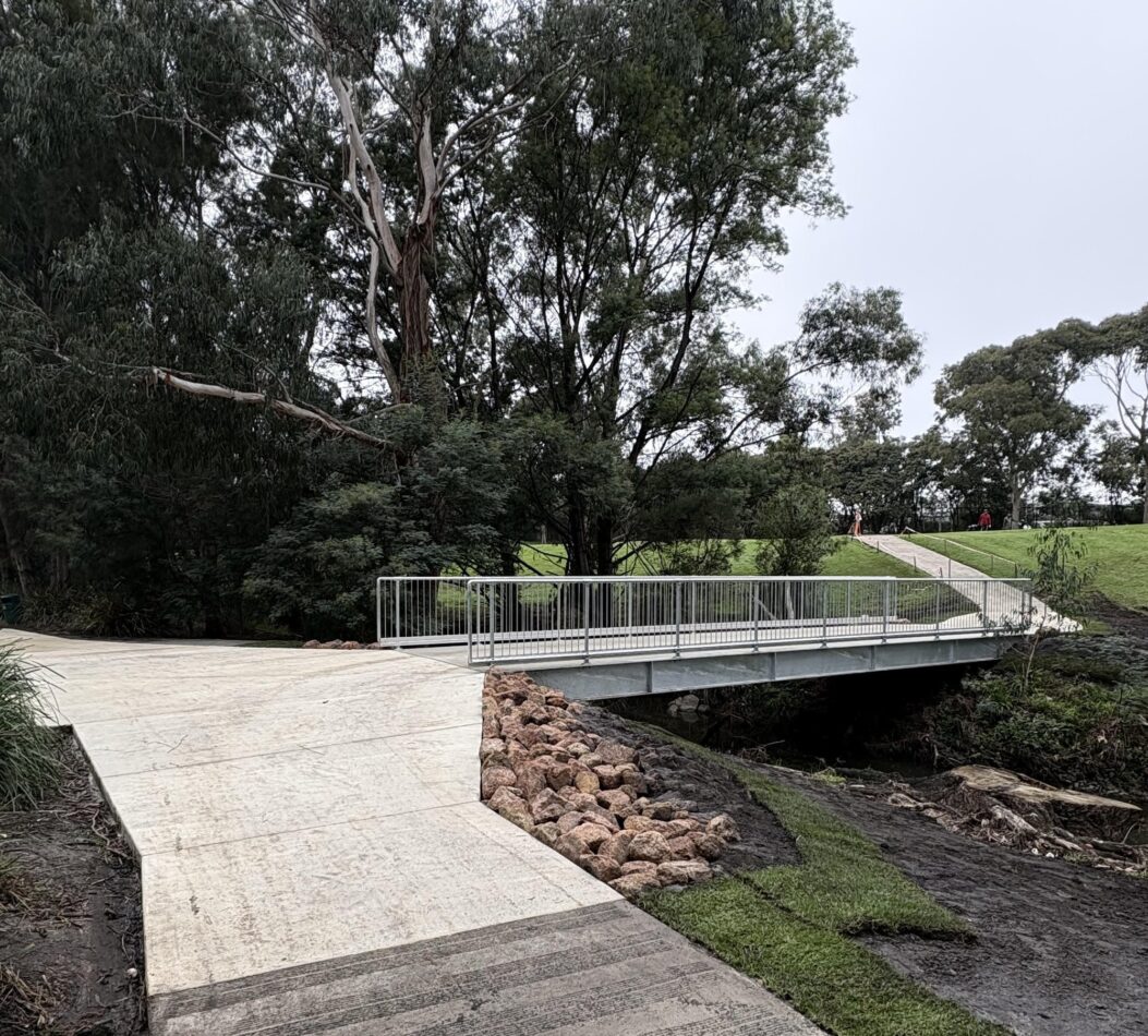 ​The Oakleigh Golf Course Bridge is Open! cover